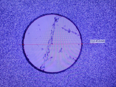 正背孔孔徑誤差<5um<br>(Bottom View)